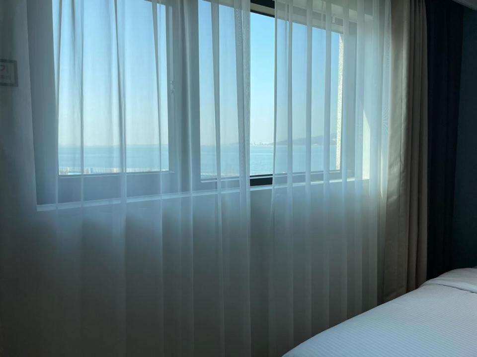 Sea Moon Tourist Hotel Инчон Екстериор снимка
